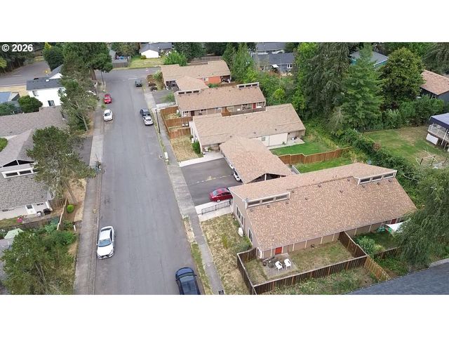 1426 Village Park Pl, West Linn, OR 97068