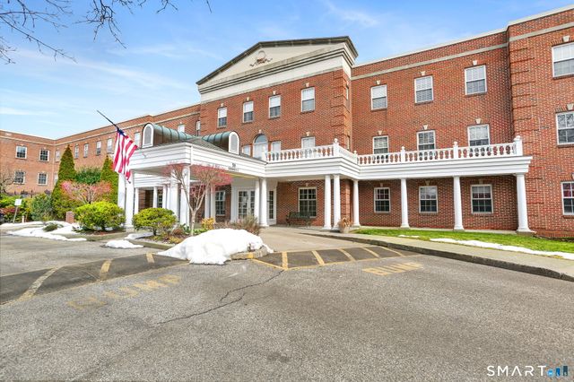 59 Courtland Avenue APT 2T, Stamford, CT 06902