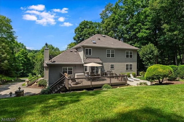 14 Fieldstone Trl, Byram Twp., NJ 07871