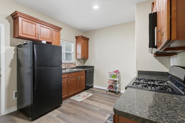 2510 Avenue A, Port Arthur, TX 77642