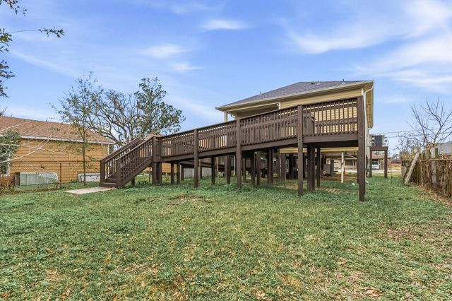 2510 Avenue A, Port Arthur, TX 77642