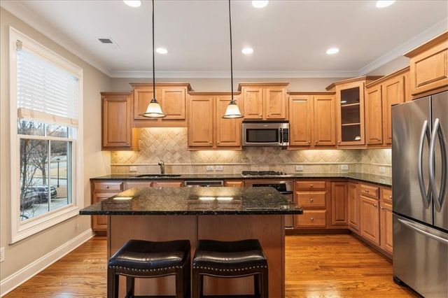 5905 Waters Edge Trail, Roswell, GA 30075