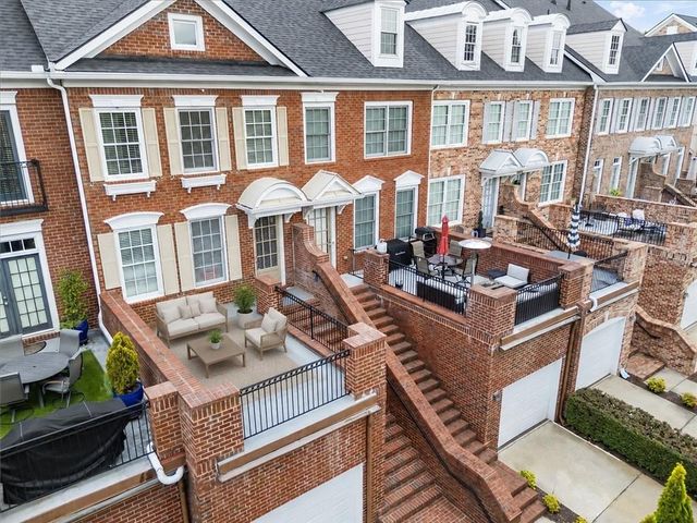 5905 Waters Edge Trail, Roswell, GA 30075