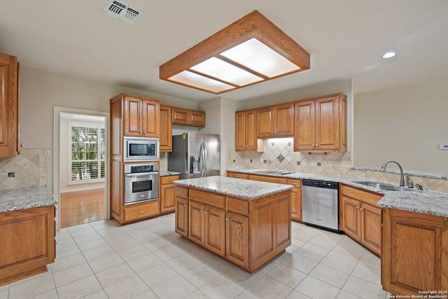 17314 Fountain Bluff, San Antonio, TX 78248