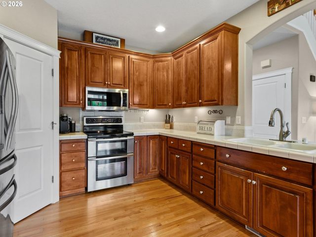 14004 Nw 27TH Ave, Vancouver, WA 98685