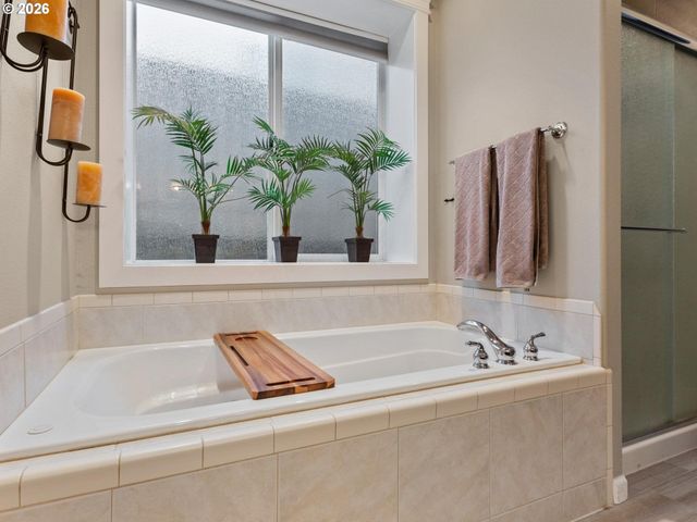 14004 Nw 27TH Ave, Vancouver, WA 98685