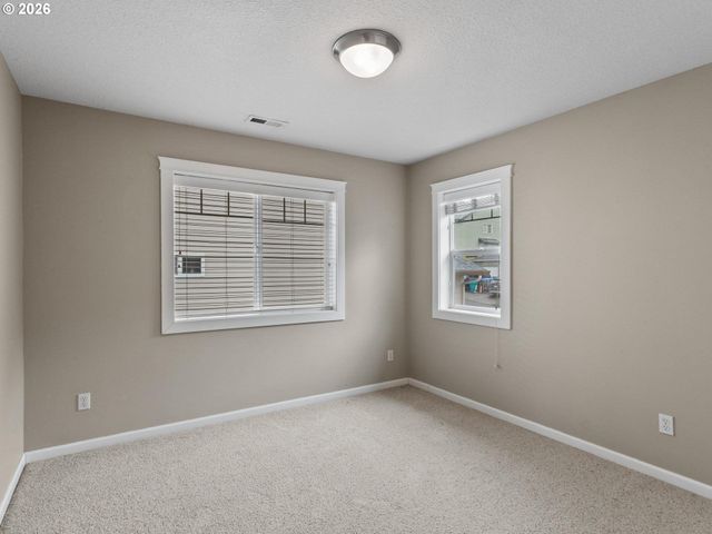 14004 Nw 27TH Ave, Vancouver, WA 98685