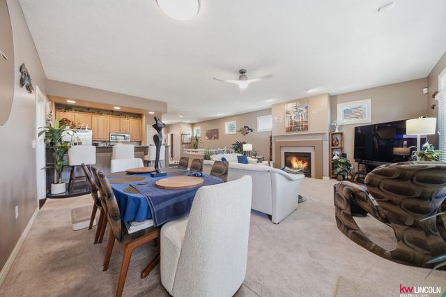 2932 Park Place Court, Lincoln, NE 68506
