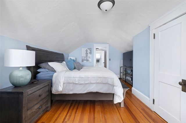 62 Peckham Avenue, North Providence, RI 02908