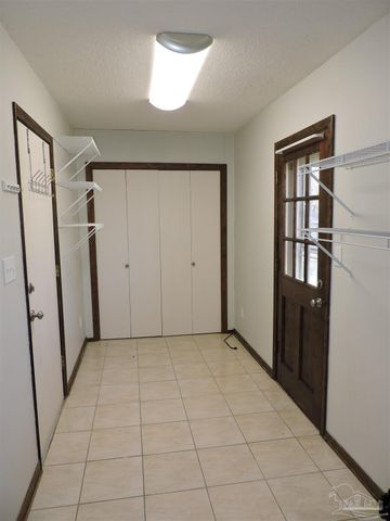 3480 Blueridge Dr, Pensacola, FL 32504