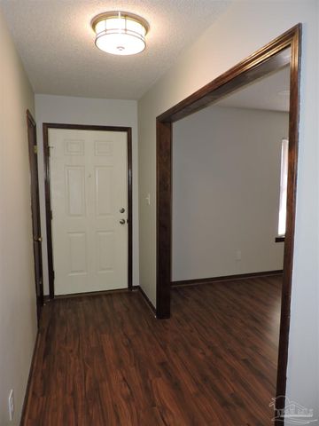 3480 Blueridge Dr, Pensacola, FL 32504