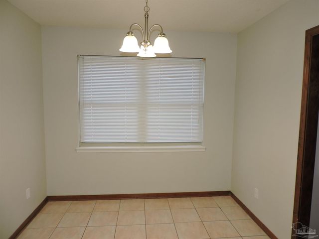 3480 Blueridge Dr, Pensacola, FL 32504