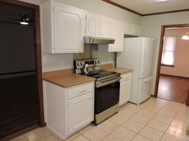 3480 Blueridge Dr, Pensacola, FL 32504