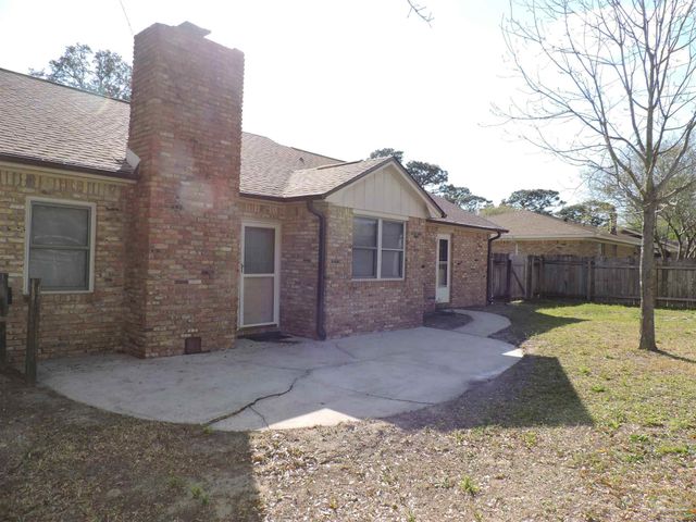 3480 Blueridge Dr, Pensacola, FL 32504