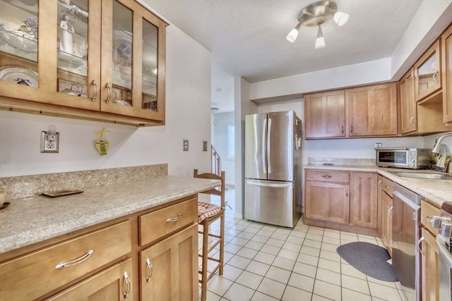 1206 Lagrange St 1206, Boston, MA 02467