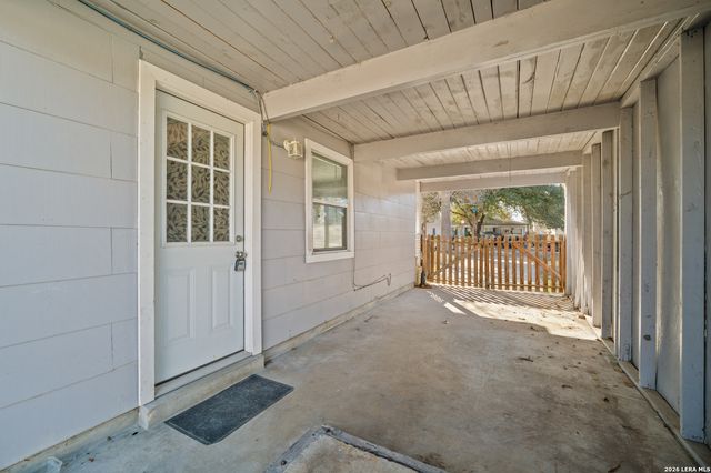 339 Creath Pl, San Antonio, TX 78221