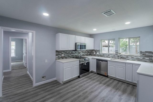 4118 Groton Drive, Houston, TX 77047