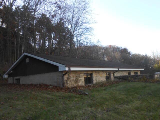 W4663 US HWY 12 & 16, Mauston, WI 53948