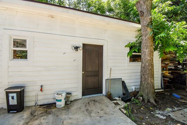 1303 W Ellaine Avenue, Pasadena, TX 77506