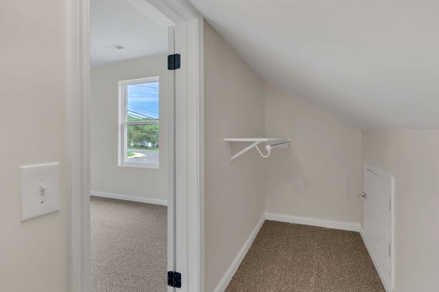 601 S Russell St, Portland, TN 37148