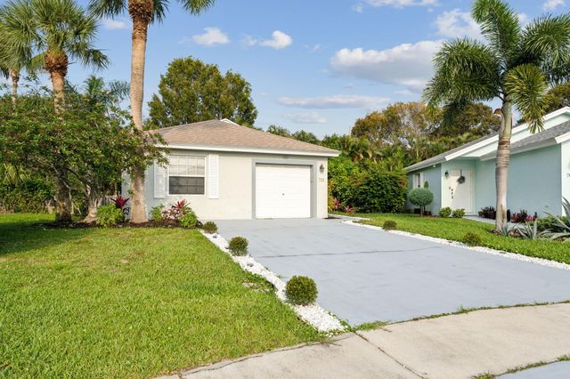 701 Key West Street, Boynton Beach, FL 33426