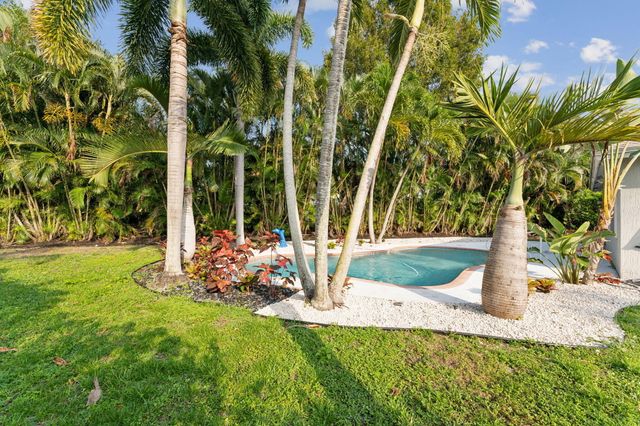 701 Key West Street, Boynton Beach, FL 33426