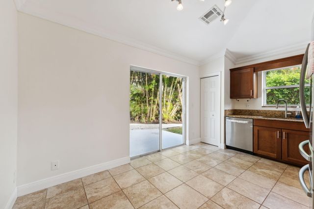 701 Key West Street, Boynton Beach, FL 33426