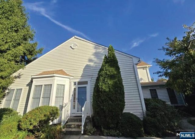 68 Buckthorn Court, Paramus, NJ 07652