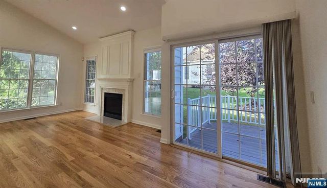 68 Buckthorn Court, Paramus, NJ 07652