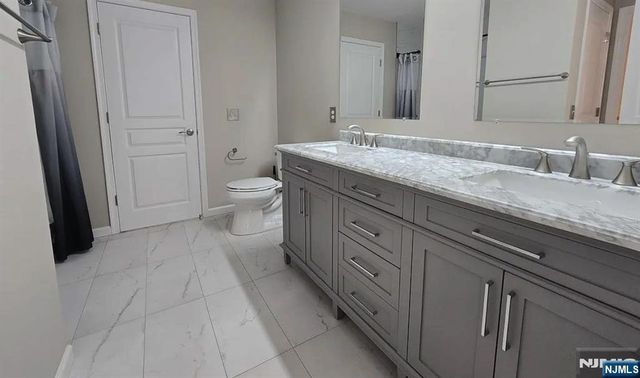 68 Buckthorn Court, Paramus, NJ 07652