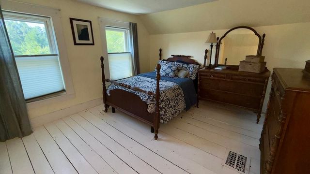 9 Old Main Street, Warner, NH 03278