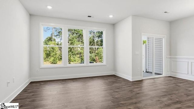 614 Jules Lane, Moore, SC 29369