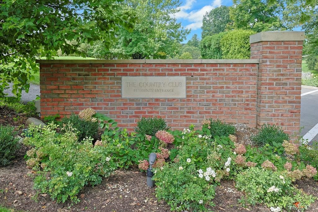 29 Country Club Lane, Pleasantville, NY 10570 — photo 3