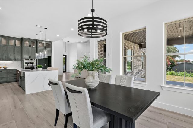 111 County Road 4867, Azle, TX 76020