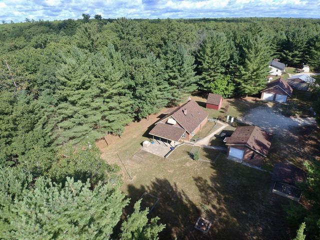 7816 W Windsong Avenue, Baldwin, MI 49304
