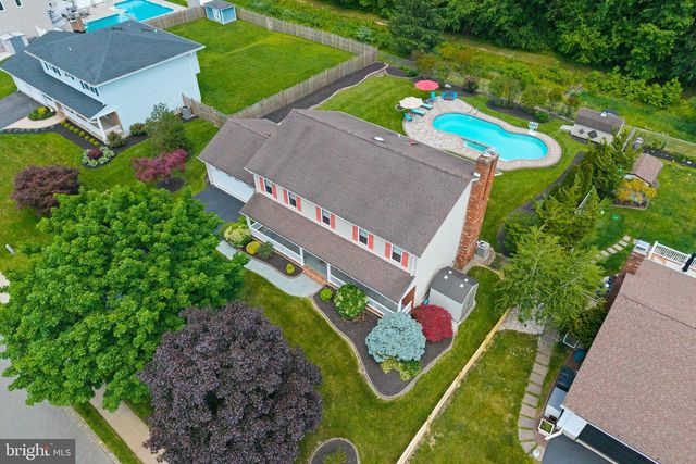 93 PETER RAFFERTY DR, Hamilton, NJ 08690