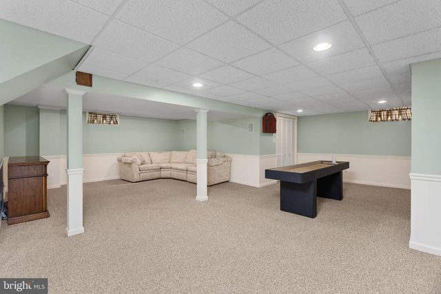 93 PETER RAFFERTY DR, Hamilton, NJ 08690