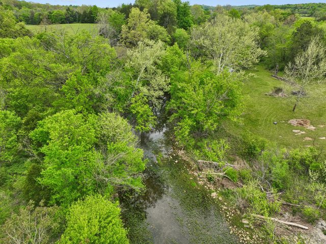 7102 Hartsville Pike, Lebanon, TN 37087
