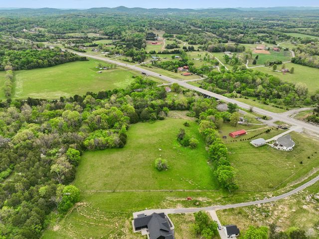 7102 Hartsville Pike, Lebanon, TN 37087