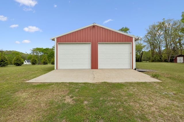 7102 Hartsville Pike, Lebanon, TN 37087
