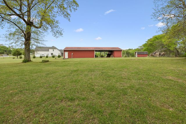 7102 Hartsville Pike, Lebanon, TN 37087