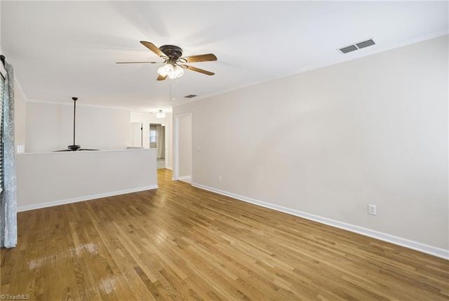 462 Knightwood Court, Kernersville, NC 27284