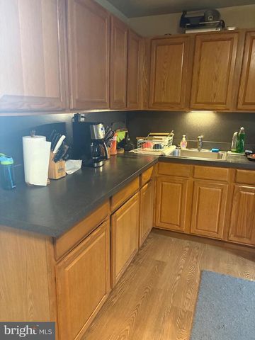 400 LOUISE AVE, Croydon, PA 19021