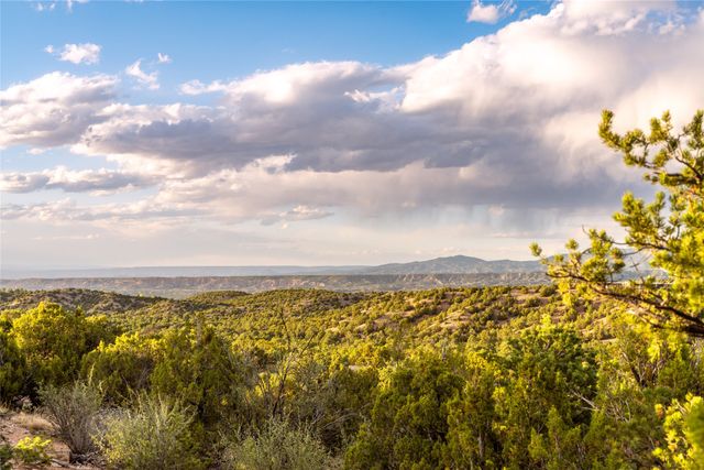 84 San Rafael Drive Lot 4, Santa Fe, NM 87506