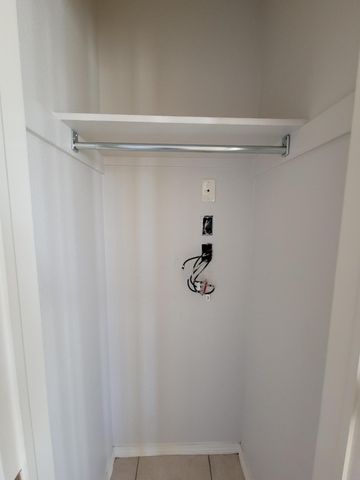 10051 RAILROAD Drive 802, El Paso, TX 79924