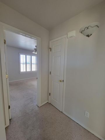 10051 RAILROAD Drive 802, El Paso, TX 79924