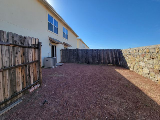 10051 RAILROAD Drive 802, El Paso, TX 79924