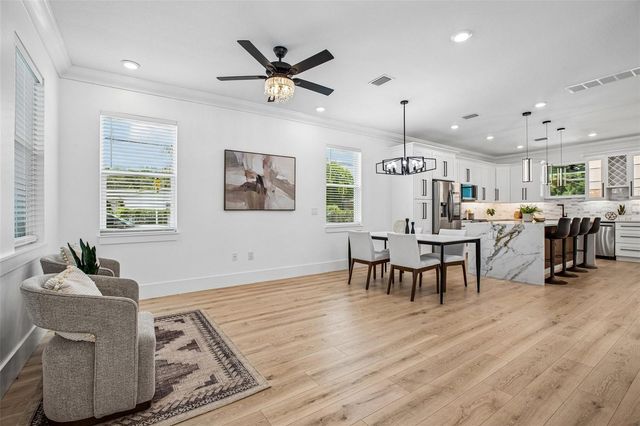 406 E CHELSEA STREET, Tampa, FL 33603