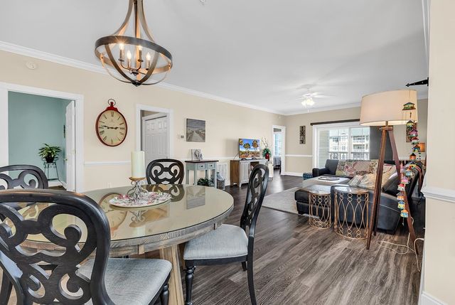 4879 Luster Leaf Cir Apt 305, Myrtle Beach, SC 29577