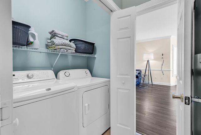 4879 Luster Leaf Cir Apt 305, Myrtle Beach, SC 29577